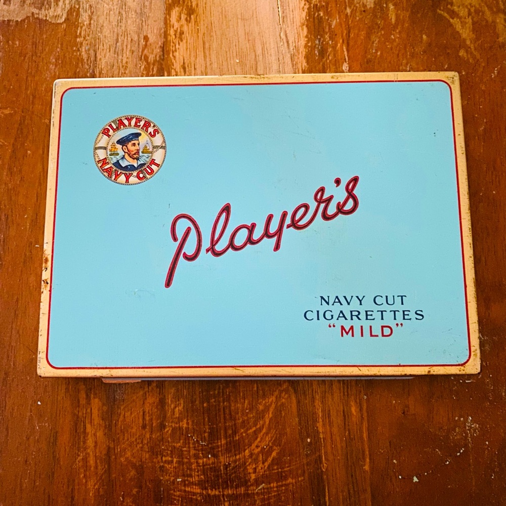 Vintage Players Navy Cut Cigarette “Mild” Tin